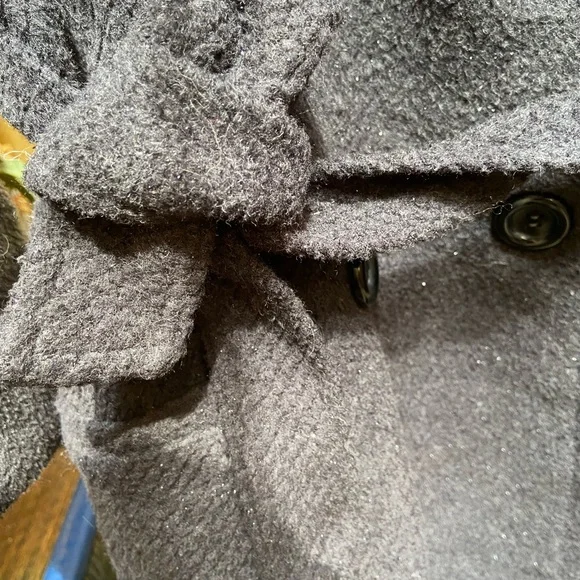 Casual Belted Capris Coat. Size - M - Picture 15 of 15